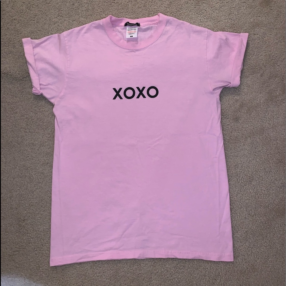 BooHoo XOXO Pink tee